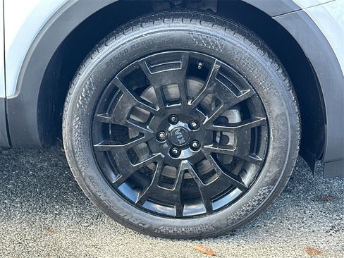 Used 2021 Kia Telluride EX w/ EX Premium Package image 8