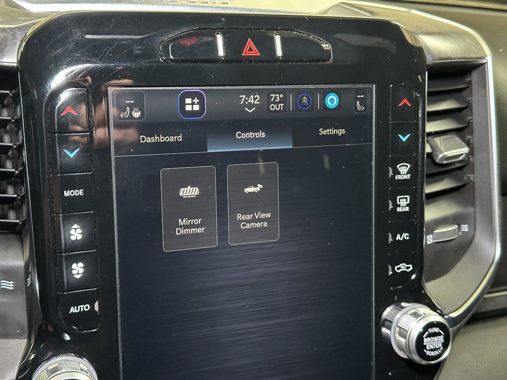 Used 2024 RAM 1500 Big Horn AWD/4WD image 41