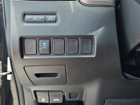 Used 2019 Nissan Murano SV FWD image 24
