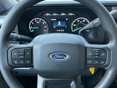 New 2026 Ford F250 XL w/ XL Chrome Package AWD/4WD image 18
