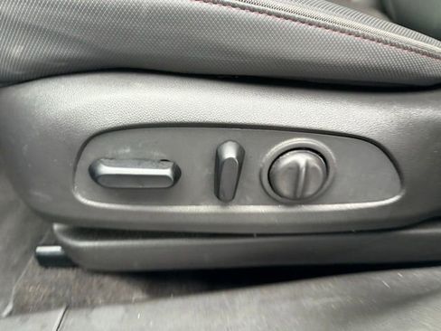 Used 2023 Chevrolet TrailBlazer RS image 26