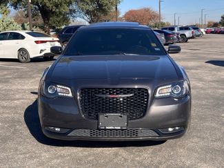 Used 2023 Chrysler 300 S video 2