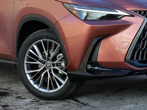 New 2026 Lexus NX 350 350h Luxury image 3