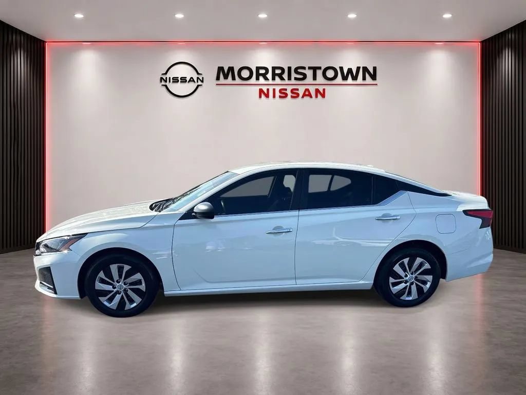 Used 2025 Nissan Altima 2.5 S FWD image 6