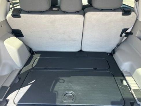 Used 2010 Ford Escape XLT FWD image 9