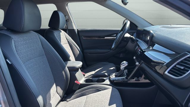 Used 2024 Kia Seltos S AWD/4WD image 23