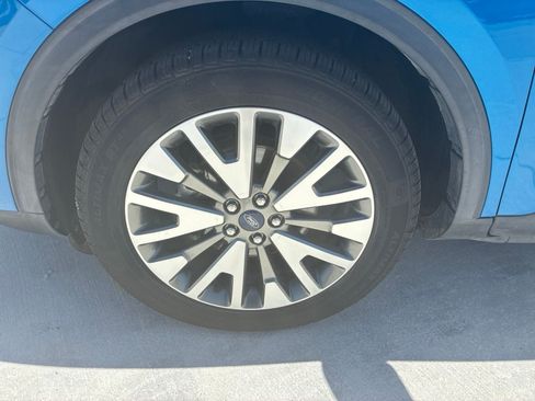 Used 2020 Ford Escape Titanium AWD/4WD image 12