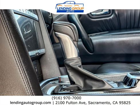Used 2024 Nissan Armada SV AWD/4WD image 21