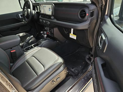 New 2026 Jeep Gladiator Rubicon AWD/4WD image 7