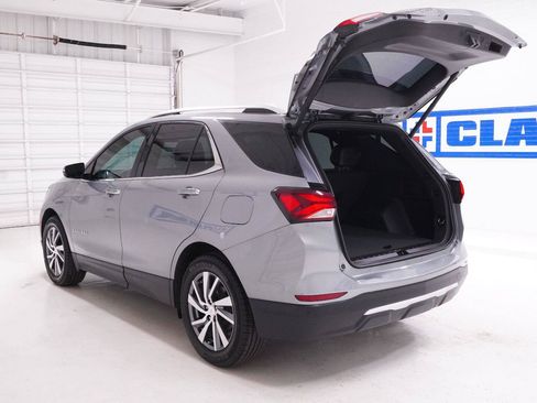 Used 2024 Chevrolet Equinox Premier FWD image 35