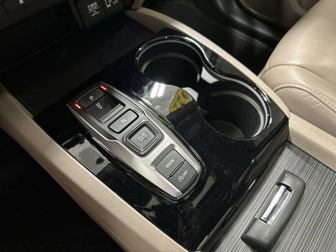 Used 2022 Honda Pilot Touring image 40