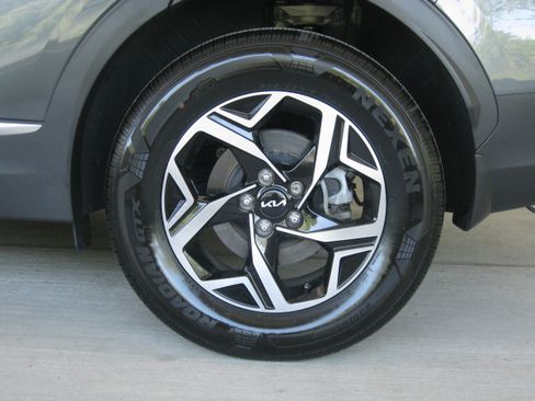 Certified 2023 Kia Sportage LX image 23