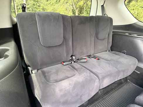 Used 2023 Nissan Armada S AWD/4WD image 21