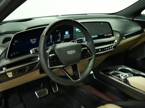 Used 2026 Cadillac Lyriq Signature Luxury w/ Nappa Leather Package AWD/4WD image 30