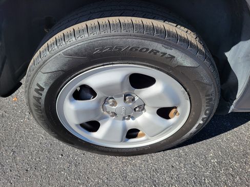 Used 2016 Jeep Cherokee Sport image 36