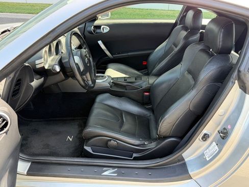 Used 2003 Nissan 350Z Touring RWD image 22