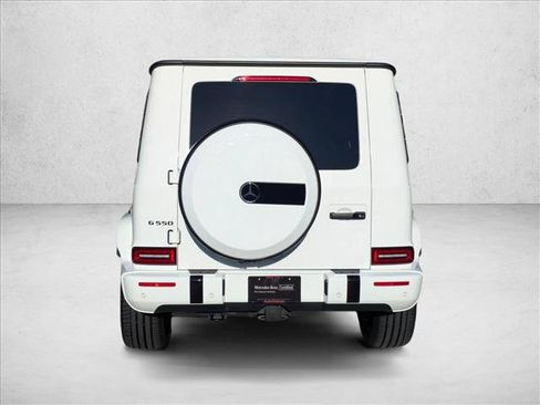 Used 2022 Mercedes-Benz G 550 image 7
