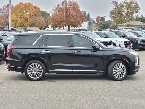 Used 2020 Hyundai Palisade Limited w/ Winter Weather Package image 4