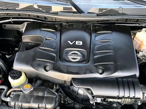 Used 2020 Nissan Armada SL w/ Premium Package image 32