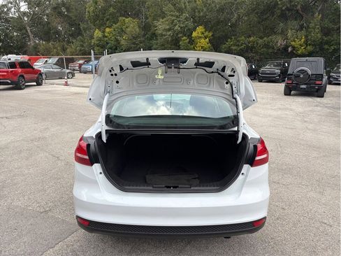 Used 2016 Ford Focus S image 32