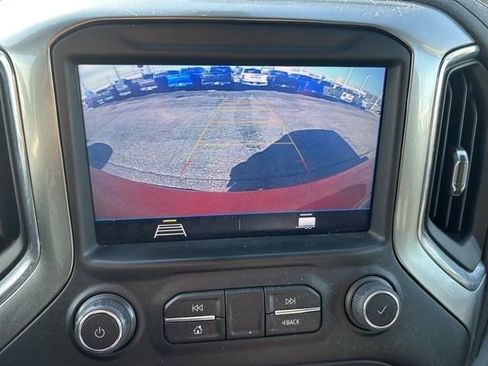 Used 2021 Chevrolet Silverado 1500 LT Trail Boss w/ Bed Protection Package image 29