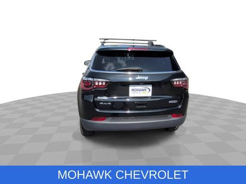 Used 2021 Jeep Compass Latitude AWD/4WD image 7