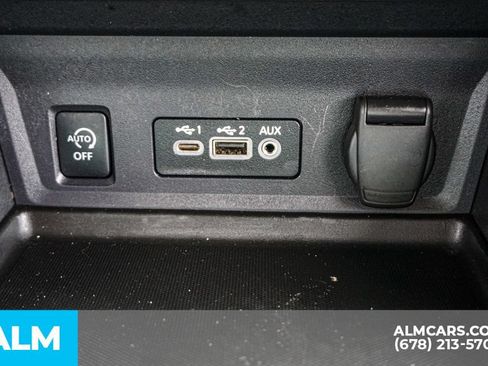 Used 2024 Nissan Sentra SV FWD image 41