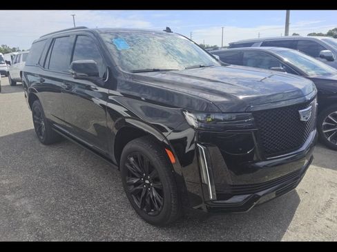 Used 2023 Cadillac Escalade Sport Platinum RWD image 7