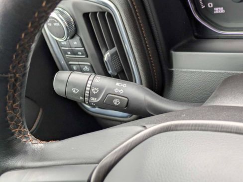 Used 2022 GMC Sierra 1500 AT4 w/ AT4 Preferred Package image 27