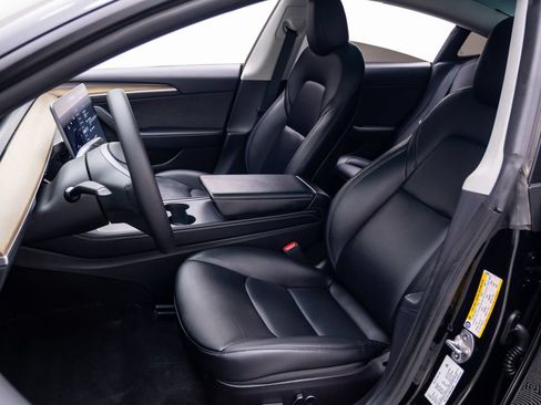 Used 2022 Tesla Model 3 Long Range AWD/4WD image 16