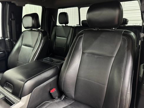 Used 2017 Ford F350 Lariat AWD/4WD image 11