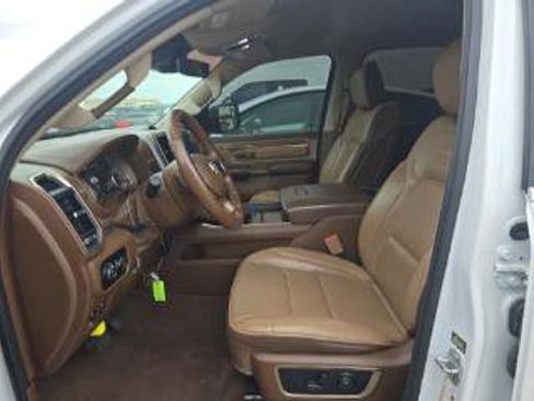 Used 2019 RAM 1500 Limited image 9