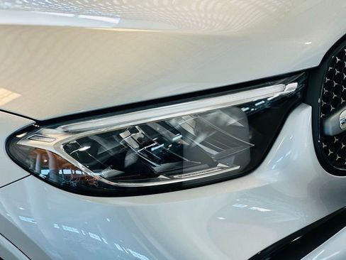 New 2026 Mercedes-Benz GLC 300 4MATIC image 16