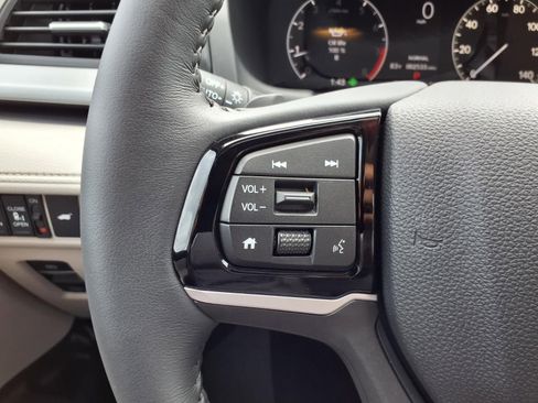 Used 2026 Honda Odyssey EX-L image 18