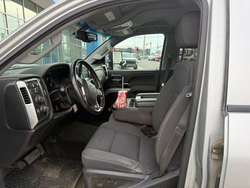 Used 2017 Chevrolet Silverado 3500 LT w/ LT Convenience Package image 4