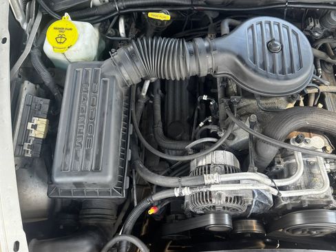 Used 1999 Dodge Durango 4WD image 17