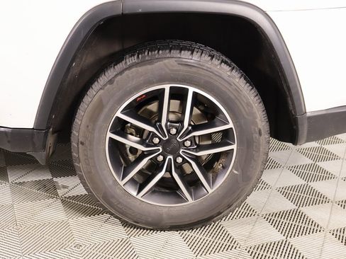 Used 2021 Jeep Grand Cherokee Trailhawk w/ Trailhawk Luxury Group image 20