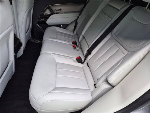 Certified 2025 Land Rover Range Rover Sport AWD/4WD image 19