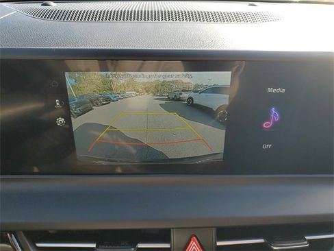 New 2026 Kia Seltos S image 32