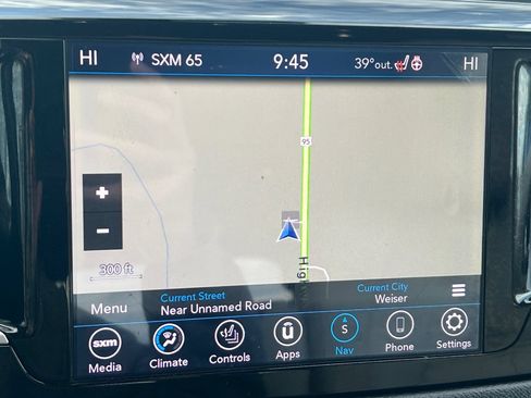 Used 2020 Chrysler Pacifica Touring-L Plus w/ Tire & Wheel Group FWD image 21