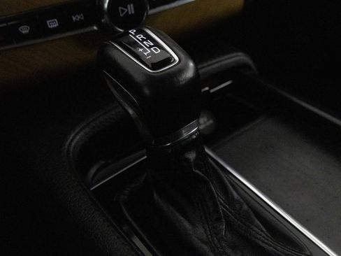 Used 2021 Volvo XC90 T6 Momentum w/ Protection Package image 25