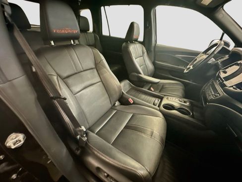 Used 2023 Honda Passport TrailSport image 34
