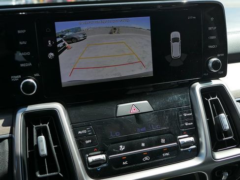 Used 2023 Kia Sorento EX w/ Panoramic Sunroof Package FWD image 20