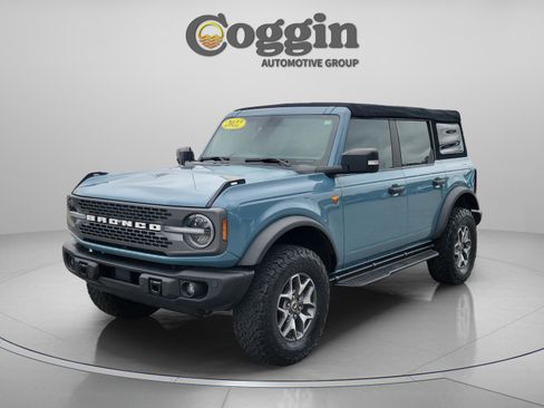 Used 2022 Ford Bronco Badlands AWD/4WD image 1