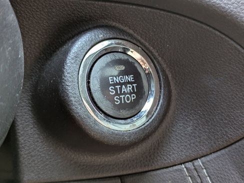 Used 2017 Subaru Impreza 2.0i Limited image 28