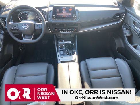 New 2026 Nissan Rogue SV w/ SV Premium Package image 18