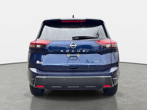 Used 2026 Nissan Rogue SV w/ SV Premium Package AWD/4WD image 5