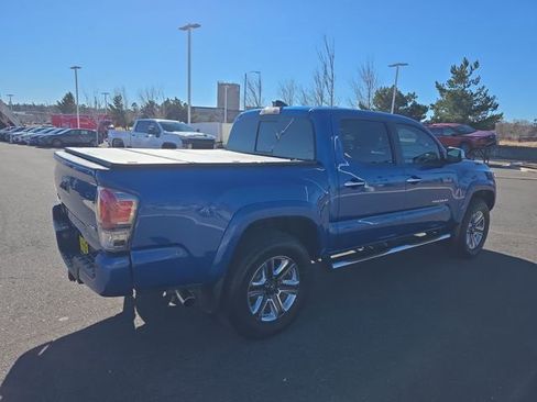 Used 2017 Toyota Tacoma Limited image 3