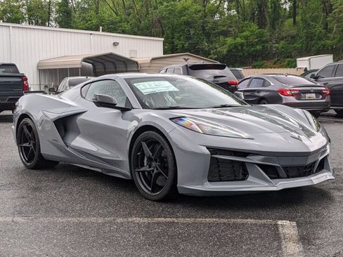 New 2025 Chevrolet Corvette E-Ray w/ ZER Performance Package image 6