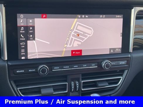 Used 2021 Porsche Macan S image 3